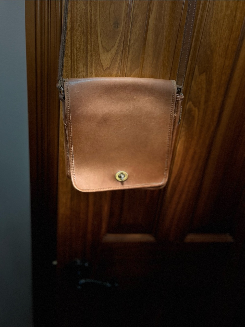 Vintage Coach Classic Brown Leather Crossbody Bag